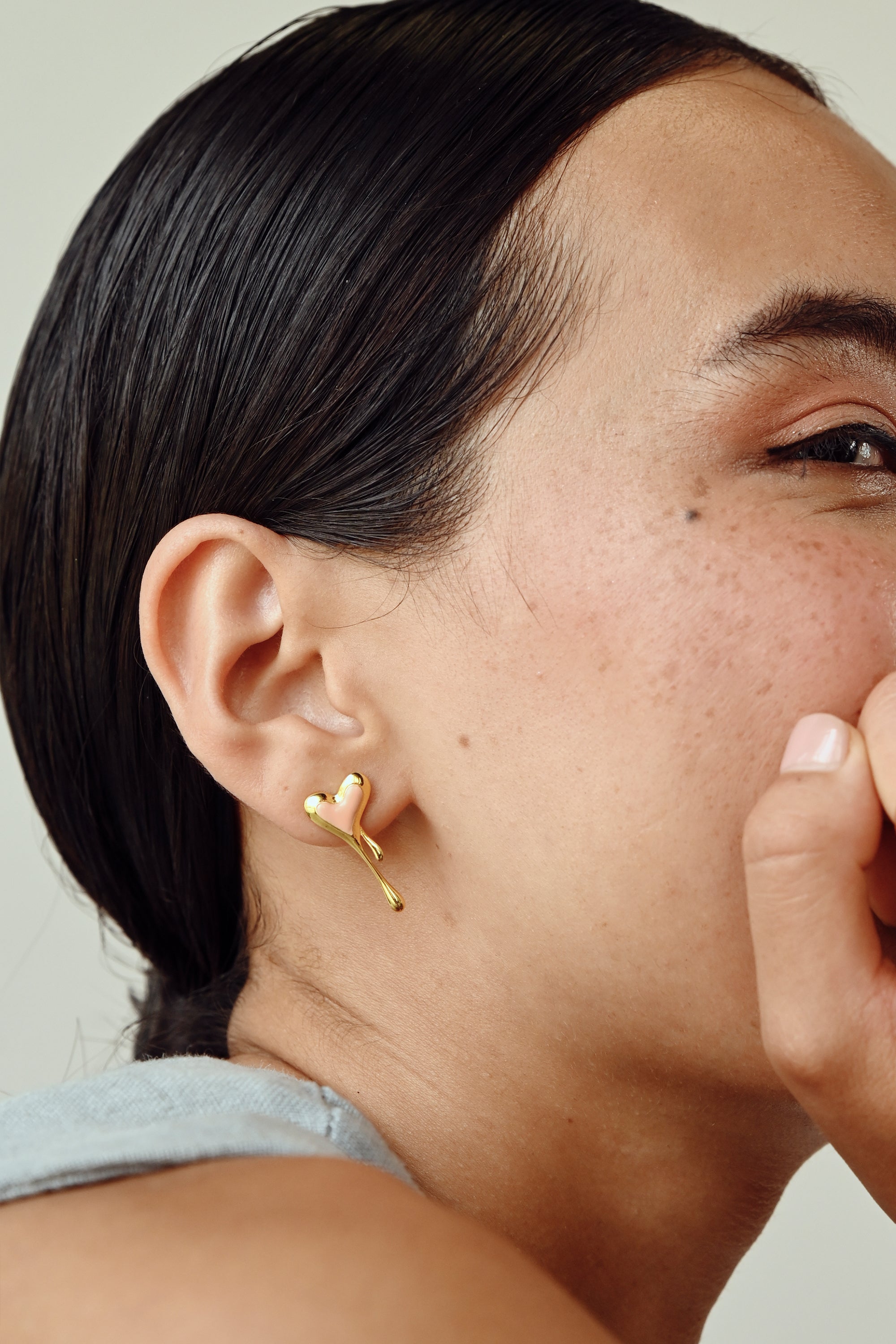 Melting Duo Heart Enamel Earring