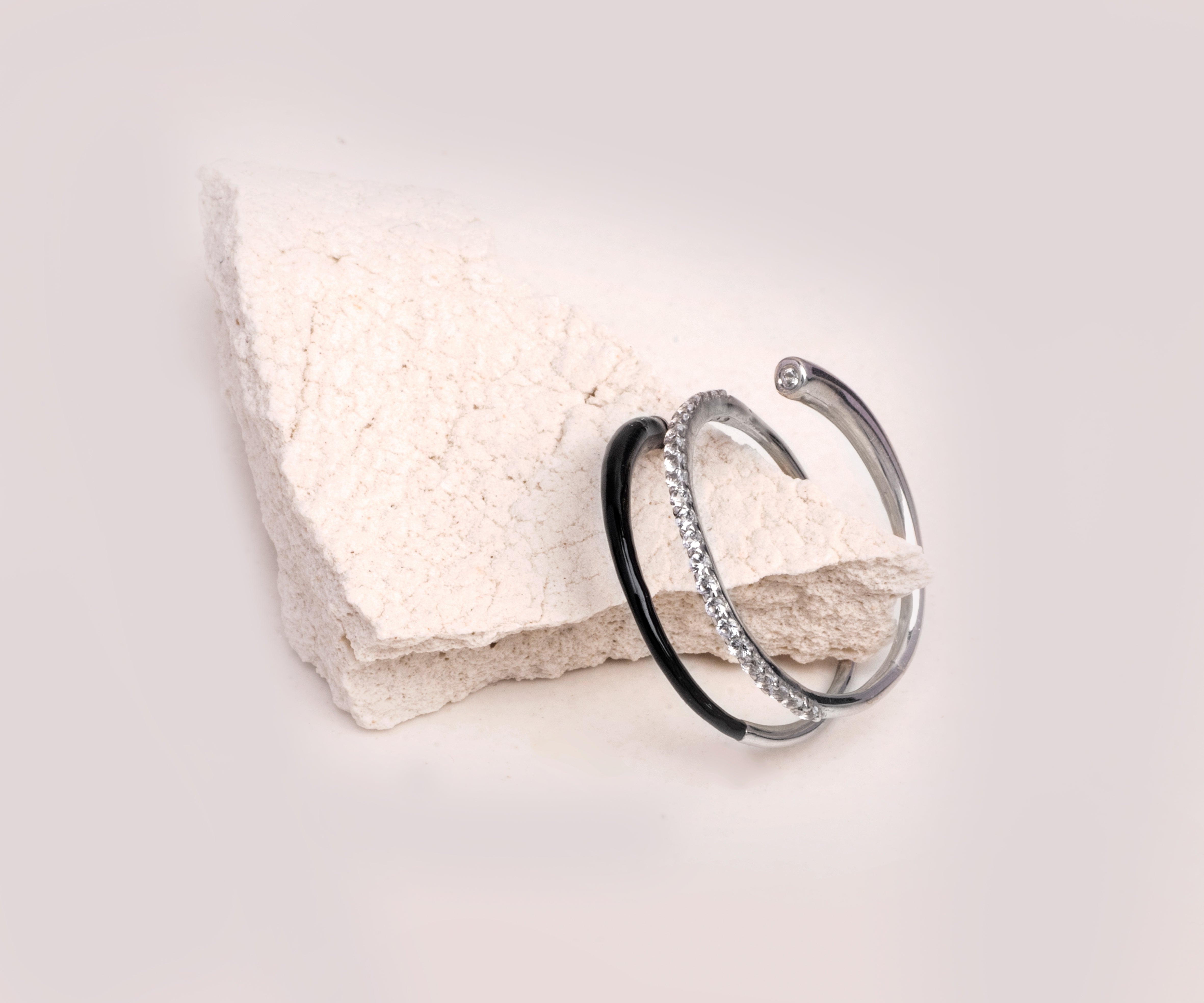 Wrap Up Gem Ring - Black