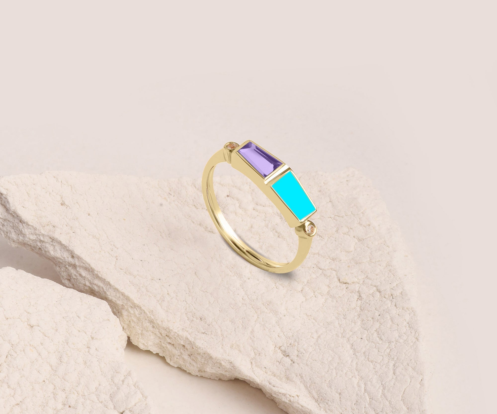 TAILORED BAGUETTE RING