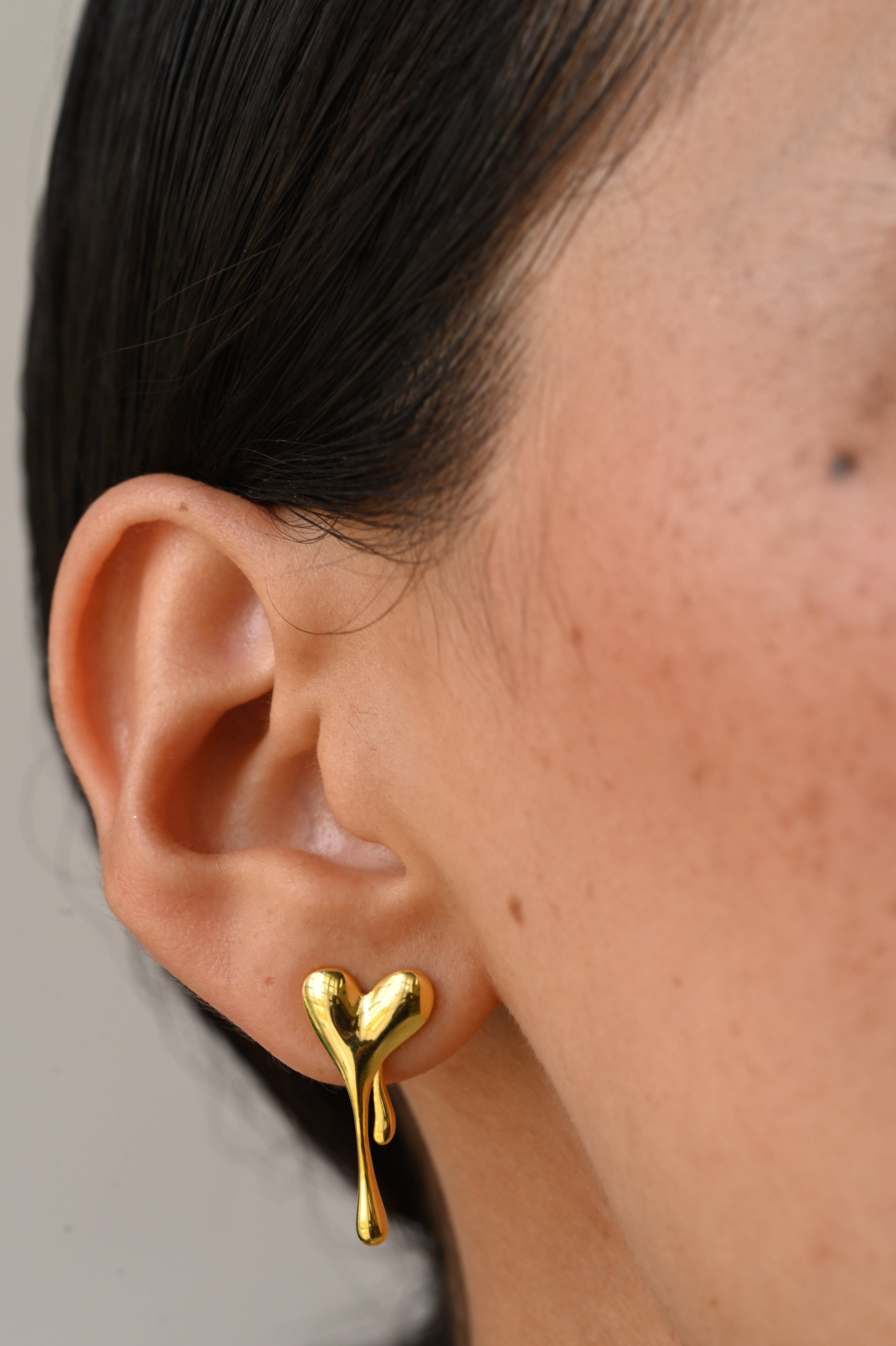 Melting Heart Solid Earrings