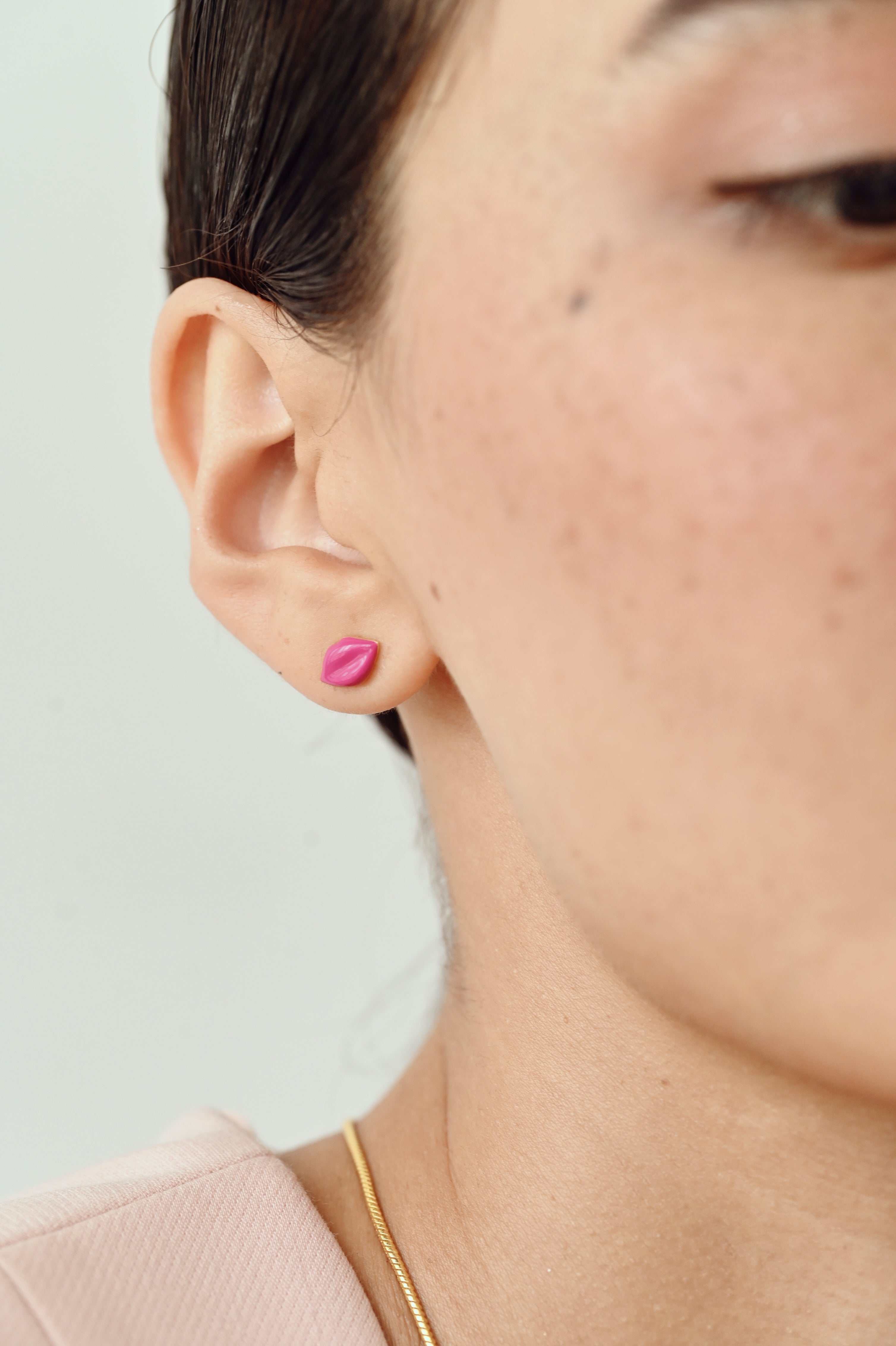 Lips Studs