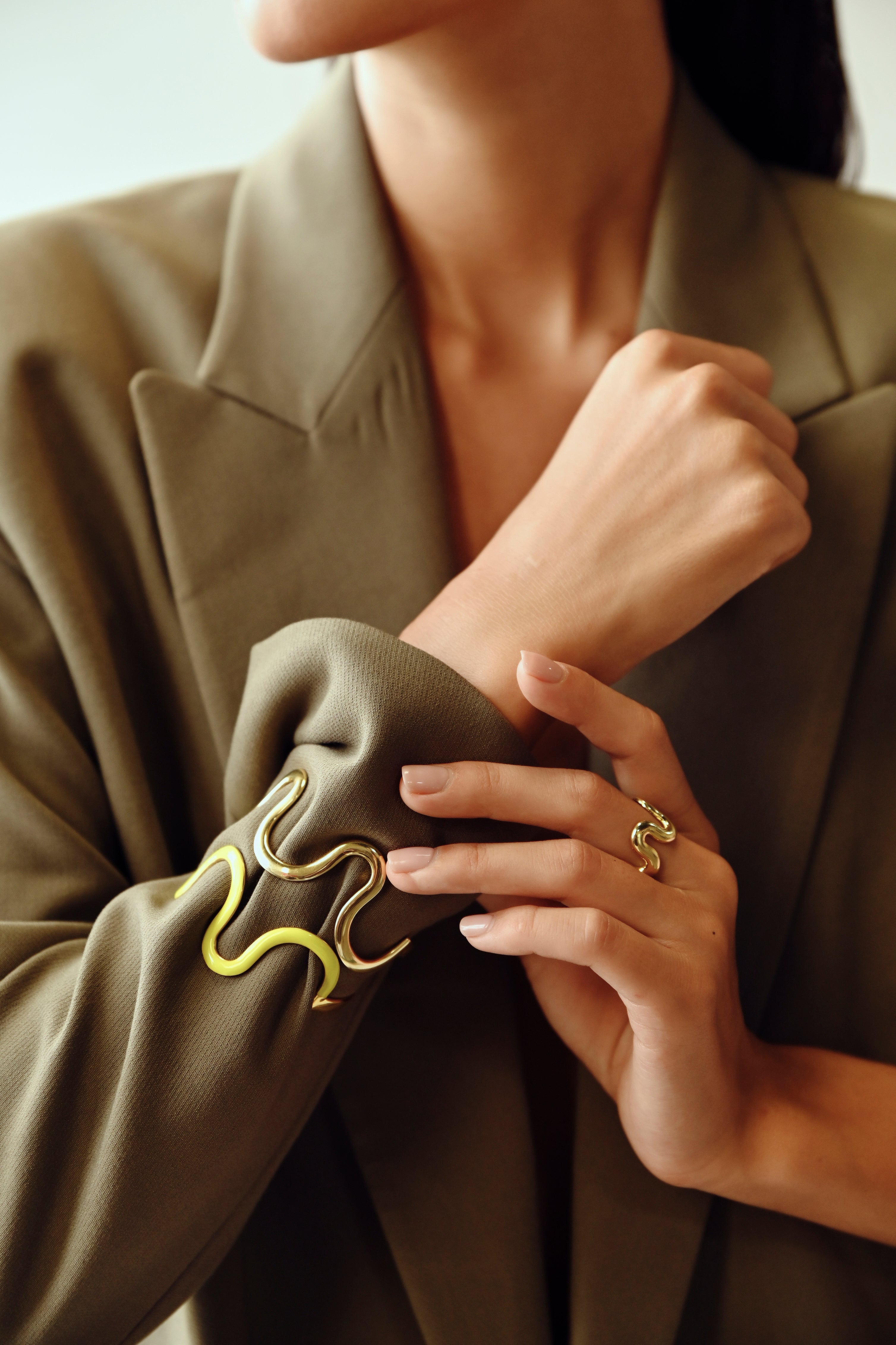 Swirl Cuff - Enamel